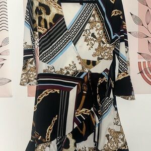 Elegant Long Sleeve Chain Print Dress